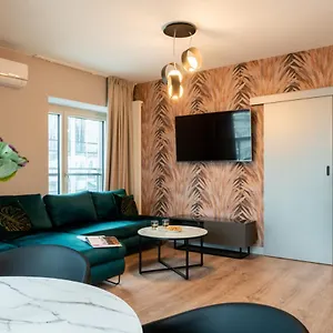 Apartament Mennica, Warszawa